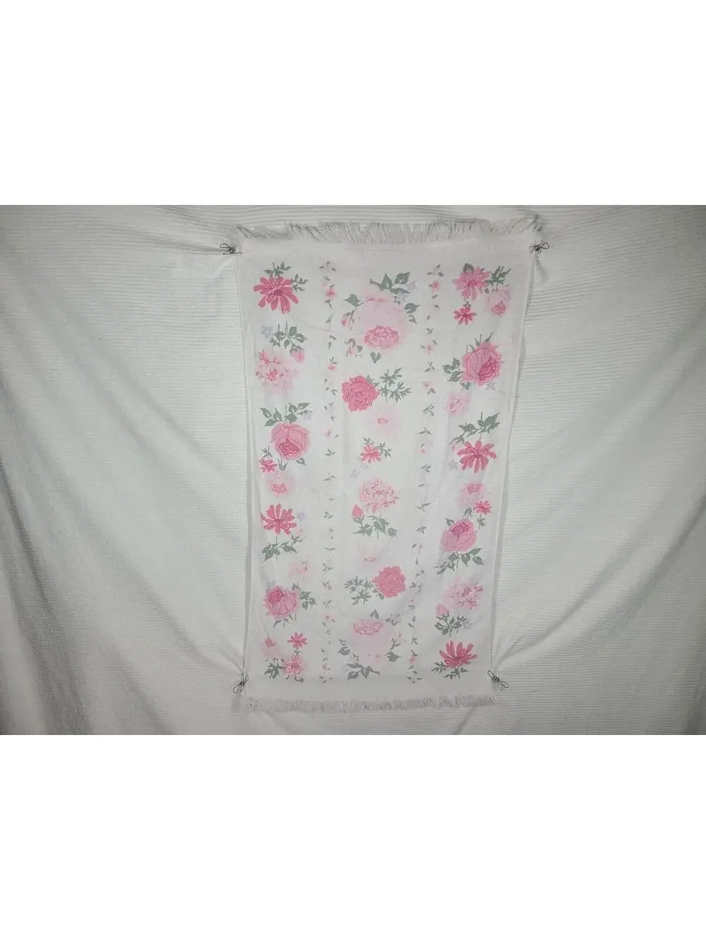 Set of 2 1960s Rose Print Bath Towel 100% Cotton Retro Vintage Bathroom Pinup